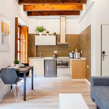 Modern Flat By Mercado Central In Ciutat Vella Valencia Luaran gambar